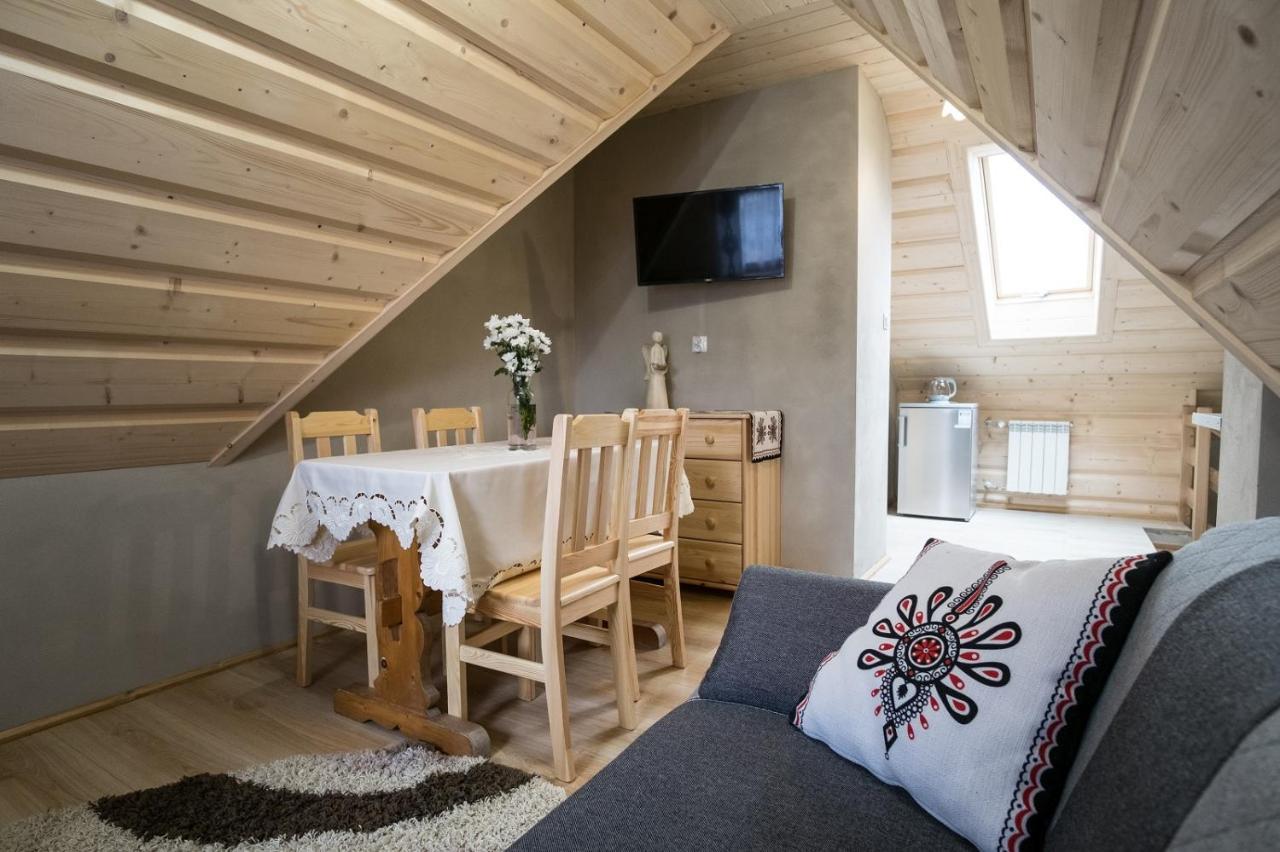Apartamenty U Gabi Poronin Buitenkant foto